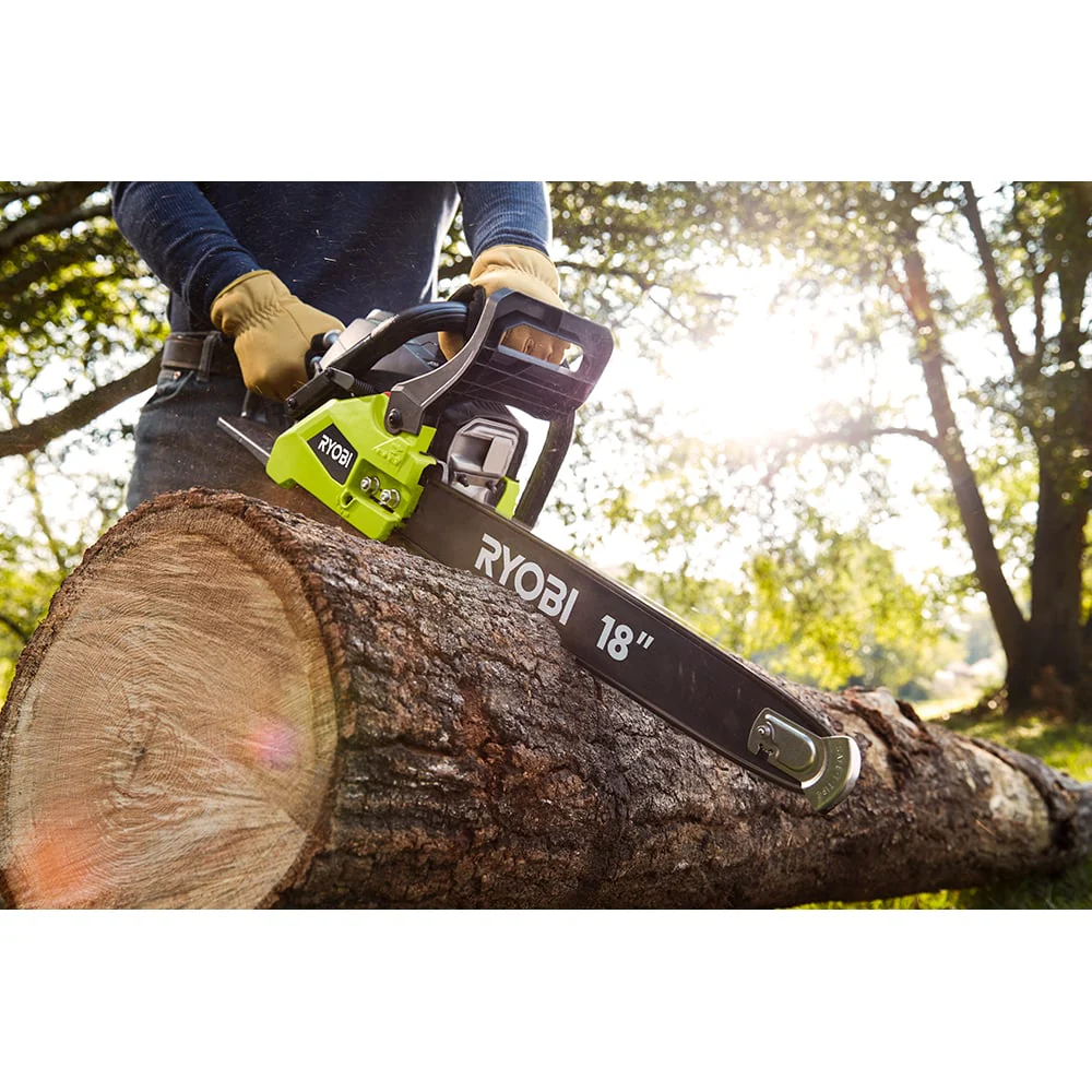 18" 38cc 2-Cycle Gas Chainsaw - Image 4